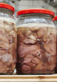 Как готовится домашняя тушёнка?