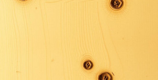 Доска сухая или естественной влажности что лучше?