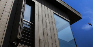 Особенности фасадной доски из ДПК