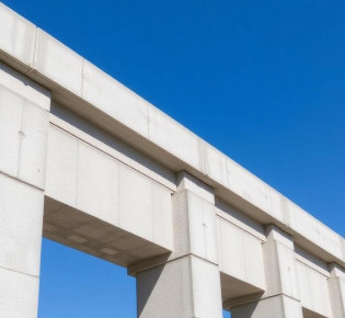 ЖБИ изделия: как выбрать блоки, колонны и перемычки без лишних хлопот