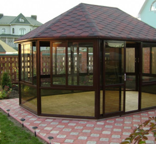 Пластиковые беседки для дачи