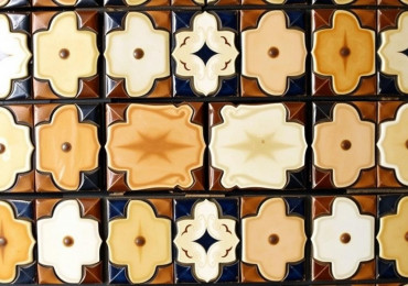 Метлахская плитка: наследие XIX века, которое можно ходить и жить