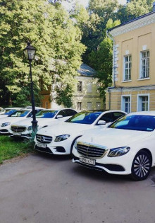 Аренда авто на свадьбу в компании ArbatCar – лучший выбор
