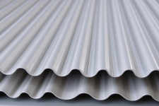 Профлист или профнастил: отличия, преимущества и выбор для разных конструкций