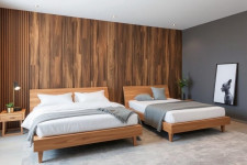 Муромские кровати из массива дерева: когда удобство встречается с ремеслом