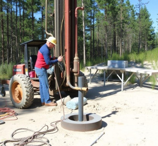 Александровский район опыт бурения и обустройства скважин на песок на дачных участках