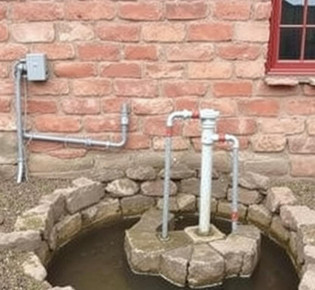 Водоснабжение частного дома из скважины: как сделать так, чтобы вода работала на вас