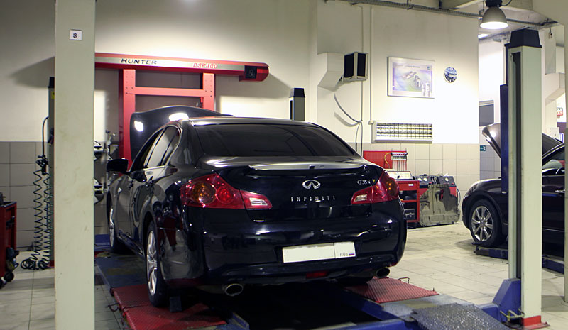 Профессиональный ремонт автомобиля INFINITI: надежность и качество в одном месте